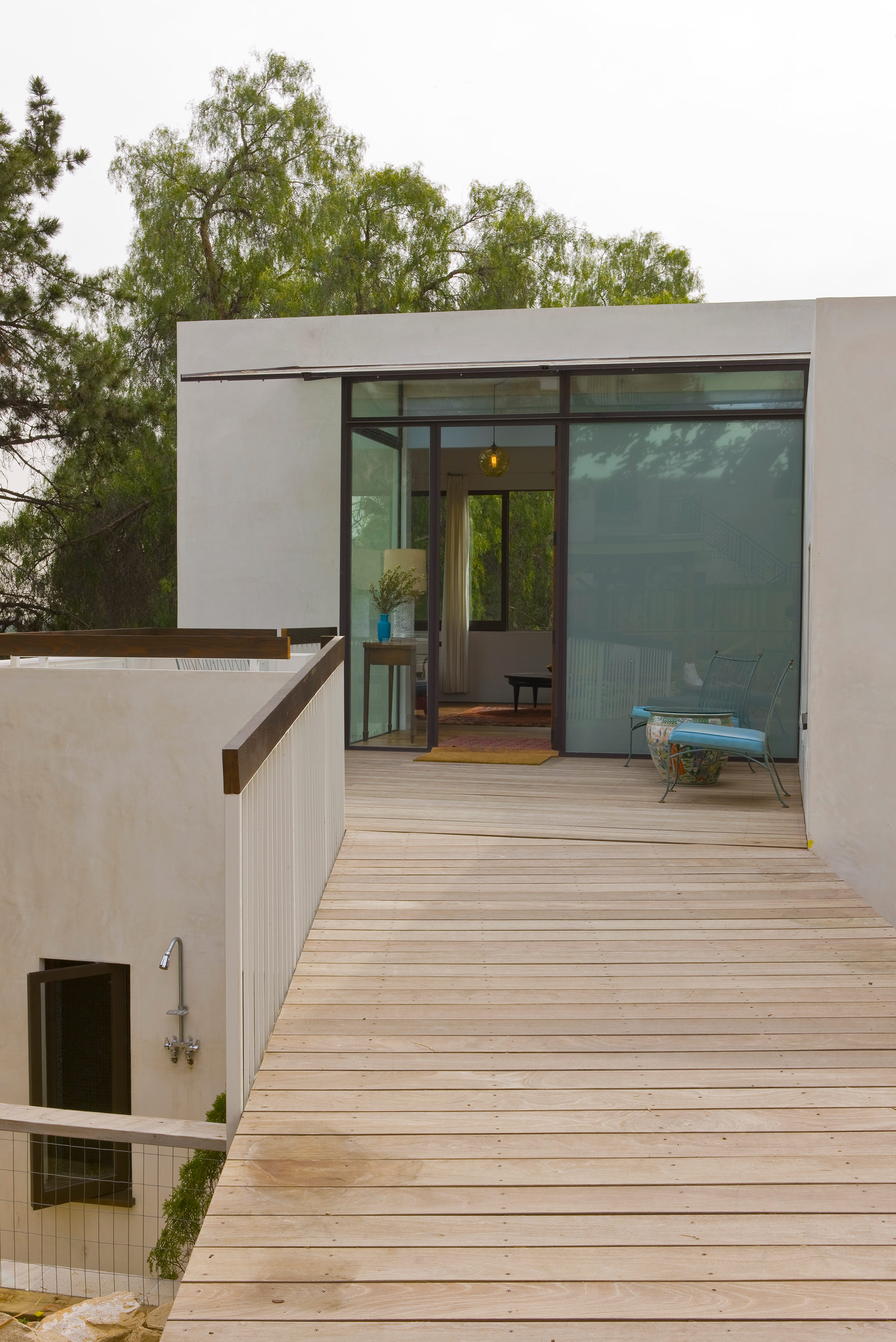 Echo Park House Bronstruction