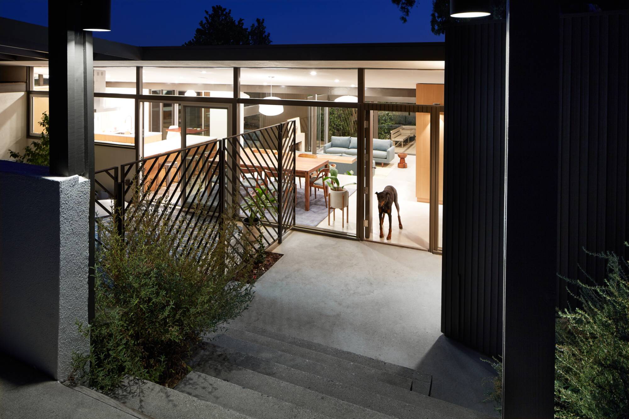 Skyview House Bronstruction